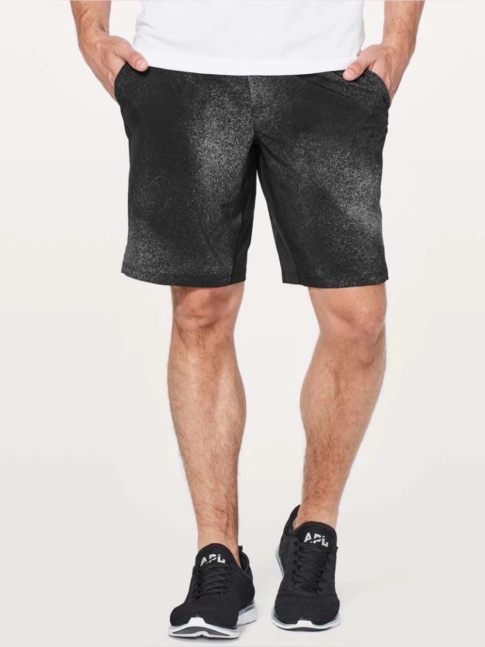 Lululemon Pace Breaker Short *Linerless 11" Updated Ocean Spray Ice Grey Black M
